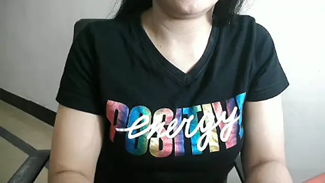 Chanchal--Navya Live XXX-chat