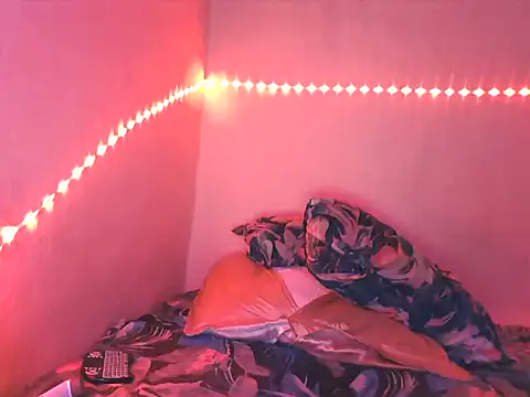 ZARIA-VIXEN Chat XXX live