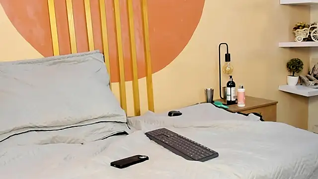 Chat +18 de Tiana_And_Jake ao vivo