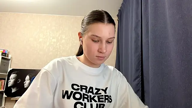 Chat +18 de CloudyTube ao vivo