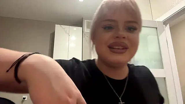 Chatroom XXX en direct de Lollyjollm