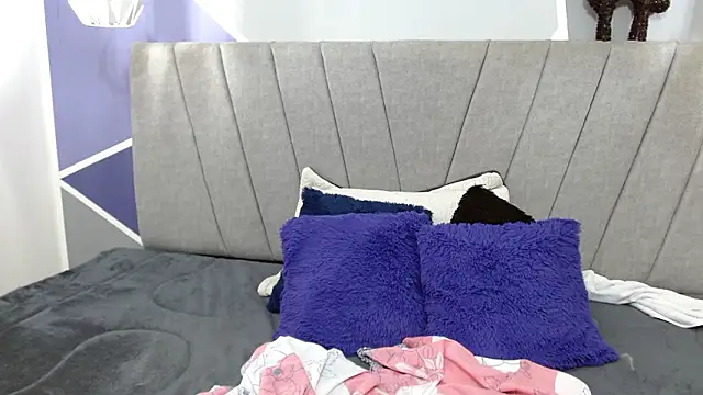 luna_merien Live XXX chat