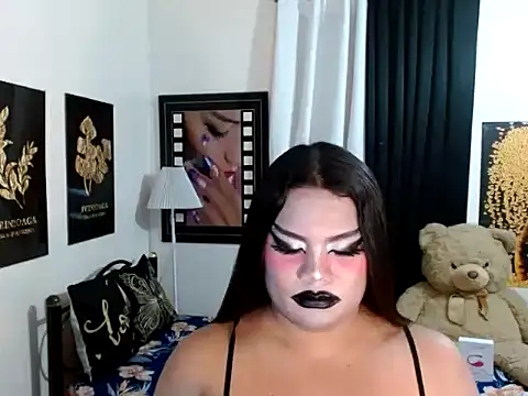 Show Webcam de TSbrianaHugeCock