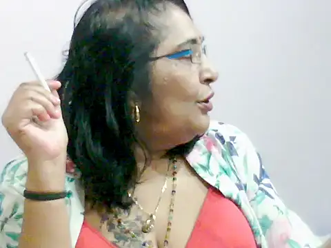 sexy69hotmum Chat XXX in diretta