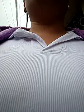 XXX chat uživo modela Lesly_10-