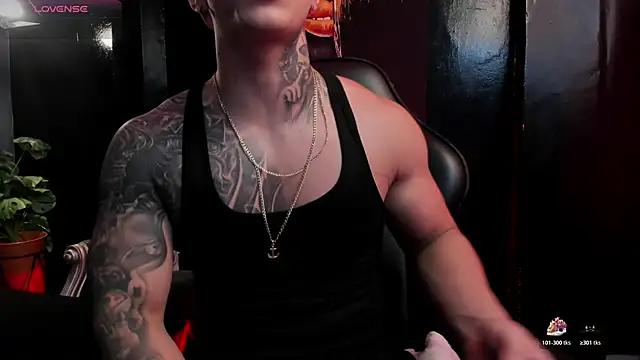 SalvatoreDmore Live XXX Chat