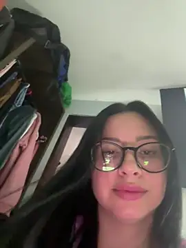 XXX chat uživo modela lucy_grey25