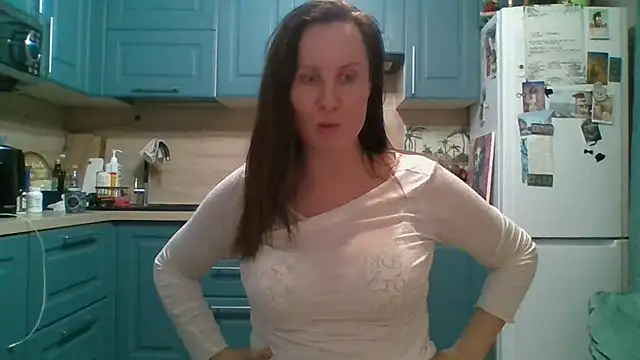 ALICAINWONDERLAND: онлайн-секс-чат