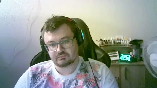 SirAbuser Live XXX Chat