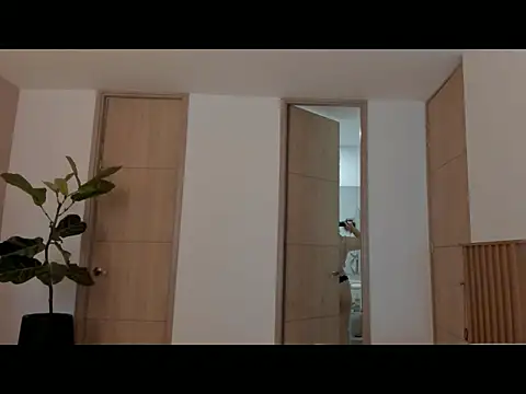 XXX chat uživo modela aliciakiim