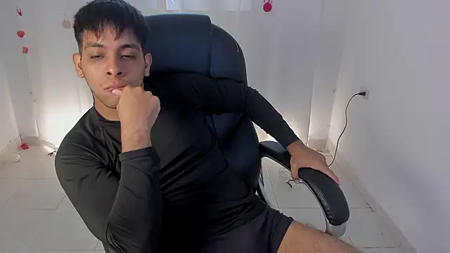 shooting_wilson Live XXX Chat