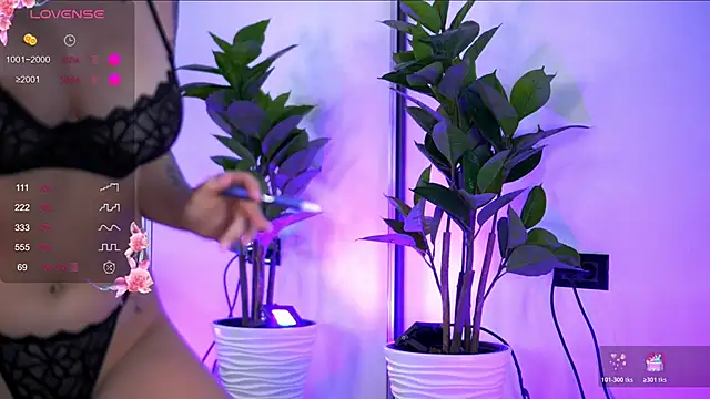 BabbyAisha 라이브 XXX 채팅