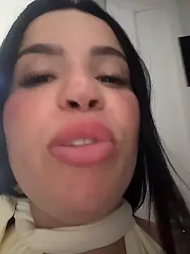 Rafaellaz Adlı Modelin Canlı XXX Sohbeti