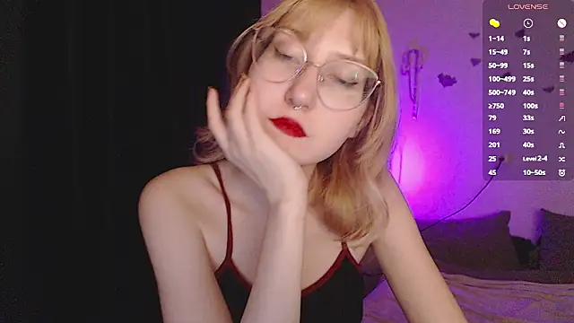 ohmycheryl Adlı Modelin Canlı XXX Sohbeti