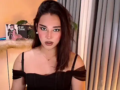 Show modela magnificent_kitana na web-kameri