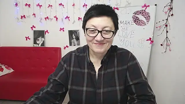 XXX chat uživo modela EmilyL0ve