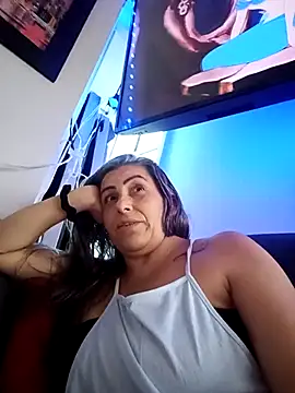 Czat XXX na żywo – maynor_1998