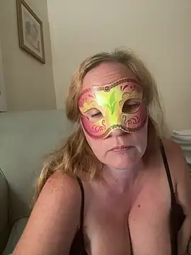 largeboobies30: вебкам-шоу