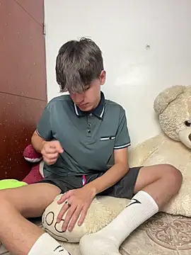 Naim_TheKing লাইভ XXX চ্যাট