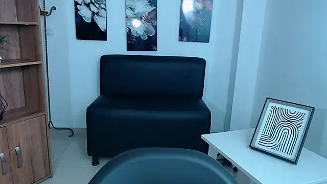 Queen_fit77 Chat XXX live