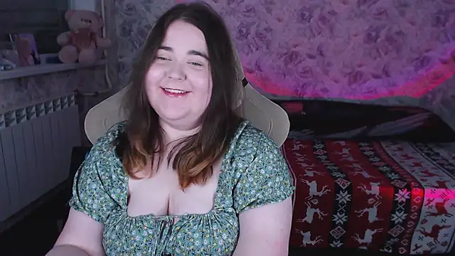 Estelle_Hicks: онлайн-секс-чат