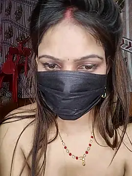 CUTI-NAINA's Live XXX Chat