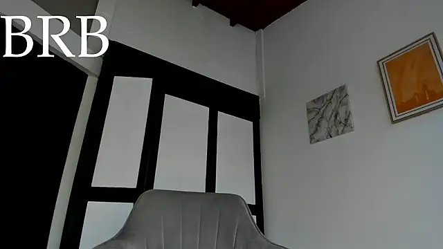 Chat XXX ao vivo de sweettaaron01