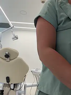 Shiarami's Webcam Show