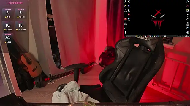 XXX chat uživo modela Melante