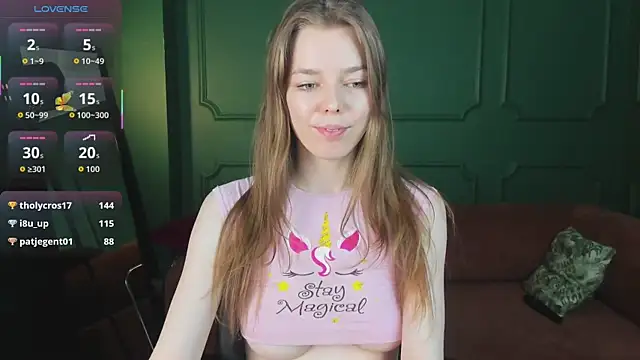 _Tina_Tayllor_ 即時 XXX 聊天