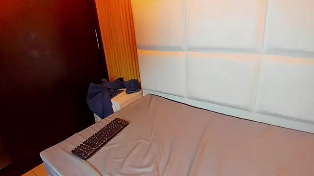 แชท XXX สดของ TiffanyMonrow