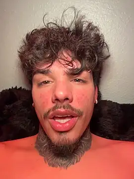 SNAKEARM: απευθείας συνομιλία ΧΧΧ