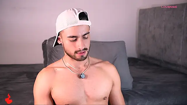 Chat +18 de aydan_hw ao vivo