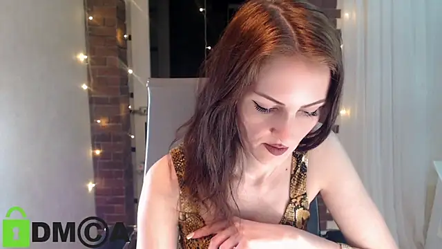 ms_kelarini élő XXX-chatje