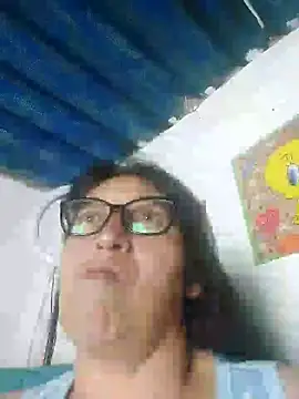 clarita_01 Show Webcam