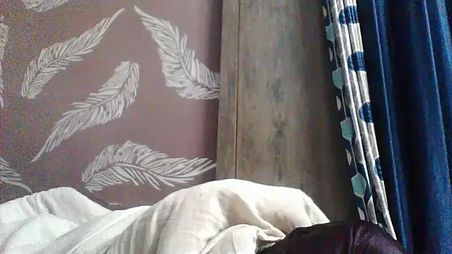 shalini_fire Chat XXX in diretta