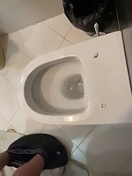 Moe_43 Pertunjukan Webcam