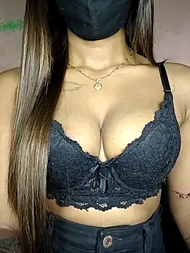 Strip_Hotty242 现场XXX聊天