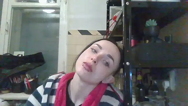 دردشة Trinsy_Love الجنسية المباشرة