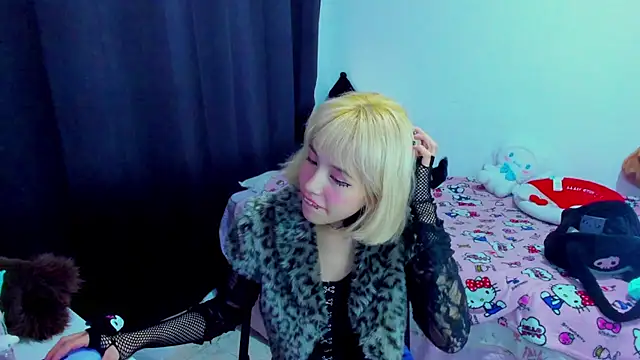 Akane-MouのライブXXXチャット