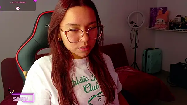 samantha_tattu Pertunjukan Webcam