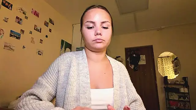 RebelLunan Live XXX chat