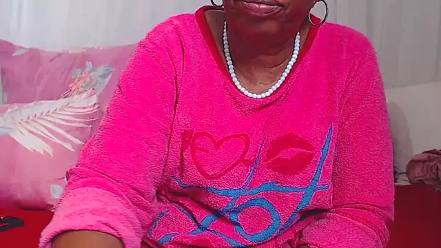 Freakyassnwildx: онлайн-секс-чат