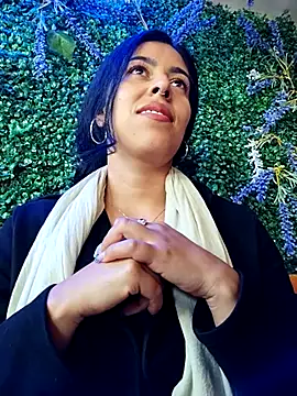 Chat XXX en directo de Luianna