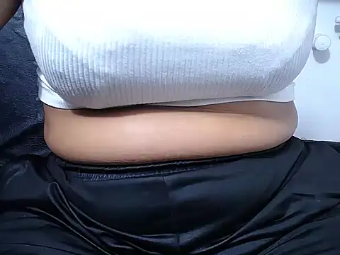 susy_pervertt 即時 XXX 聊天