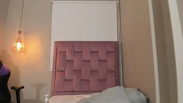 แชท XXX สดของ Roxy_Stonee