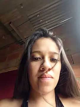 lachiki_plus élő XXX-chatje