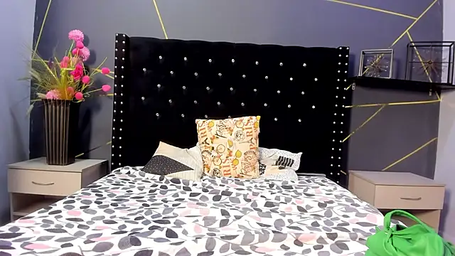 Ambar_Cortes Adlı Modelin Canlı XXX Sohbeti