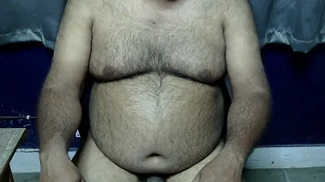 XXX chat uživo modela hairysubcub_70