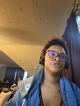 nickytheehawtie 现场XXX聊天